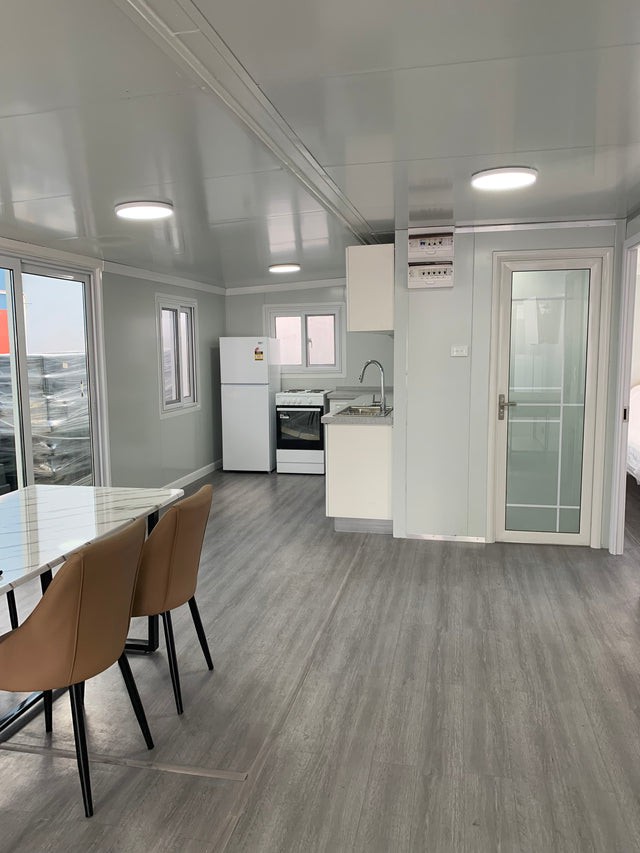 Moveable Prefab Expandable Container House